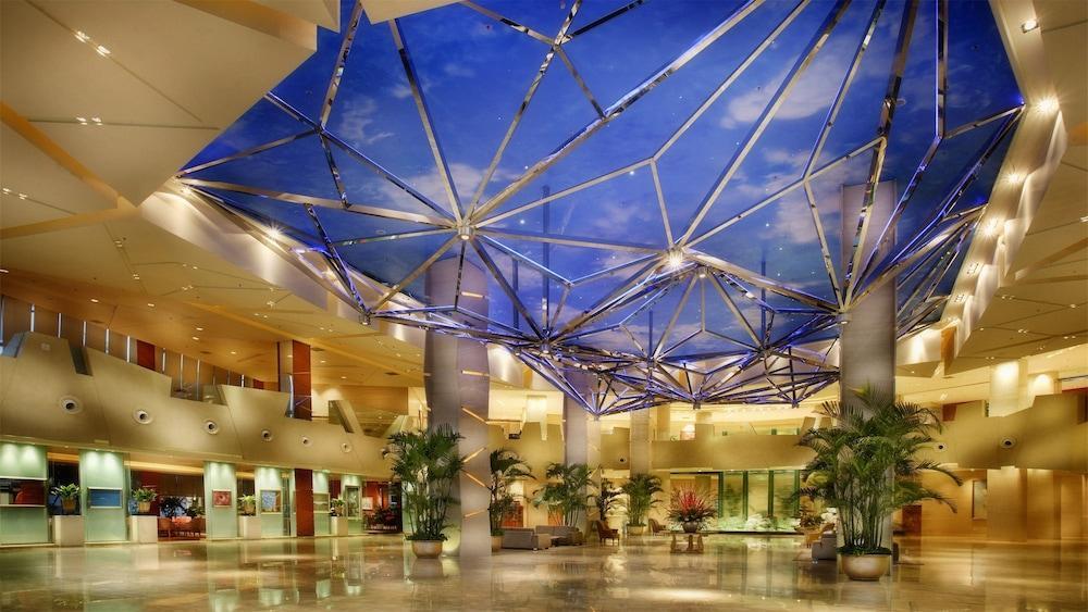 Holiday Inn Chengdu Century City-Easttower Экстерьер фото