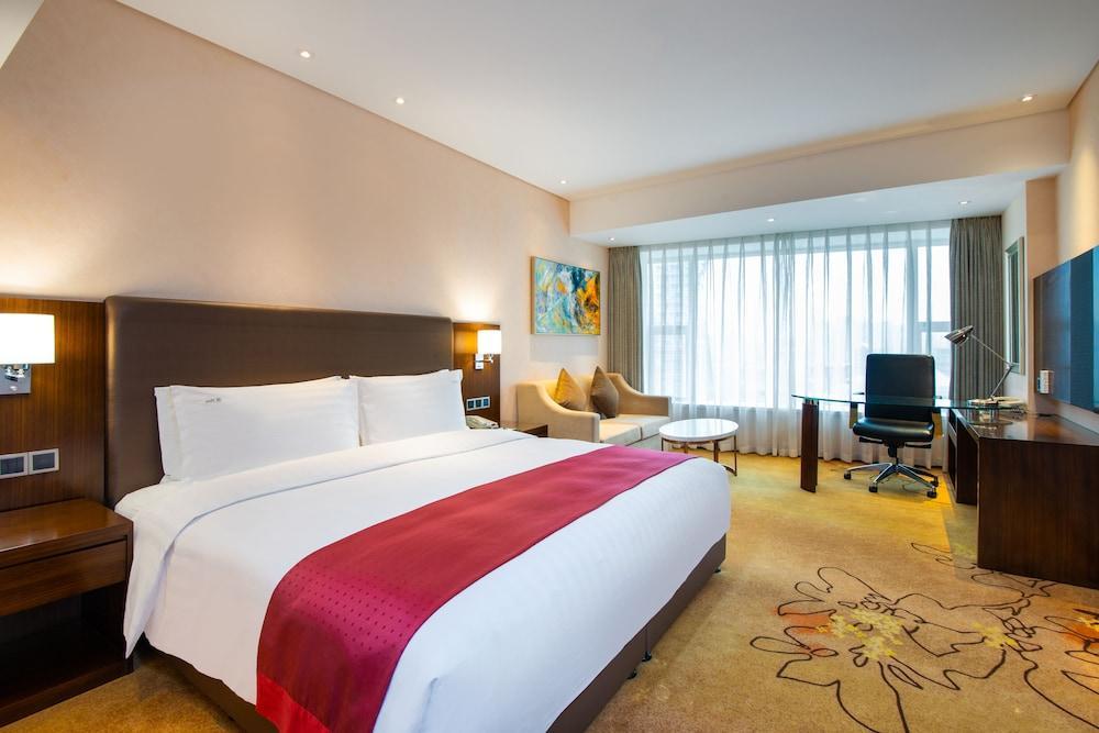 Holiday Inn Chengdu Century City-Easttower Экстерьер фото